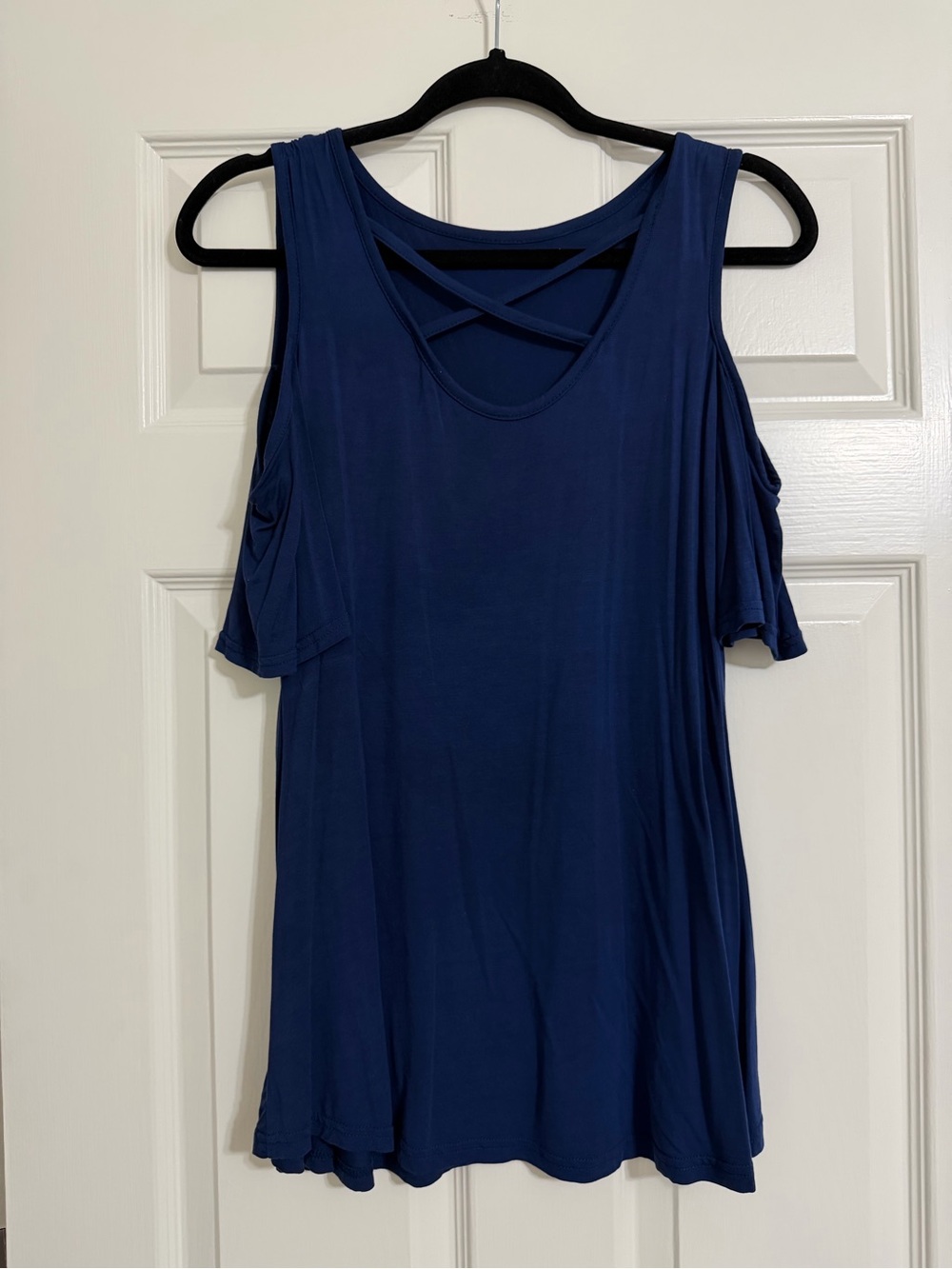 Women's Navy Cold-Shoulder Crisscross Tank Top